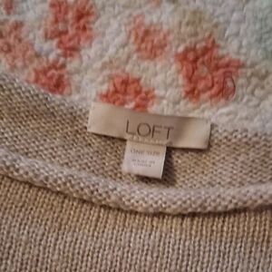 LOFT Women's Sweater with Cream and Pink Design